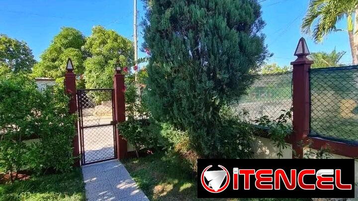 Cod.Z ‼️ Casa en alquiler en Varadero. Capacidad 10 personas