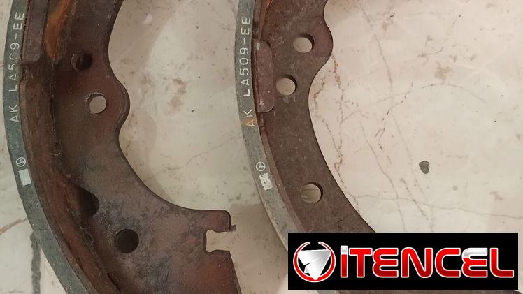 Se vende bandas de freno de Toyota originales