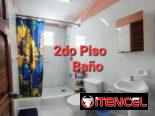 *SE VENDE PROPIEDAD DE 3 NIVELES EN MARIANAO*