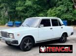LADA 2107 en circulación