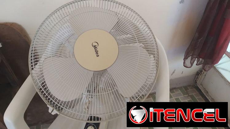 Se vende ventilador de pared