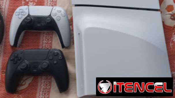 Play 5 Slim de disco