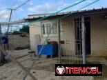 Se vende la casa con todo lo que tiene dentro ojo (menos la moto)