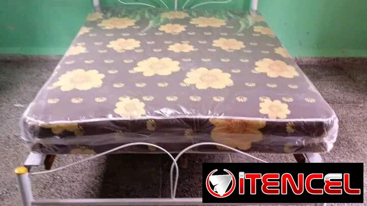 Cama con colchon