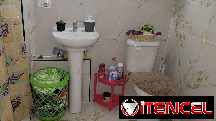 Apartamento Playa 1er, 2/4,gas, teléfono