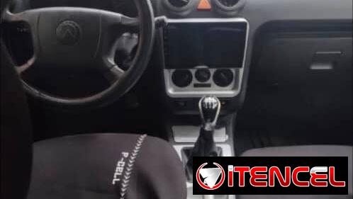 Se vende geely ck