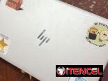 Laptop HP ENVY 17″ táctil. i7 10ma Gen de uso.