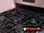 Cocina GE 5 hornillas con horno de acero inoxidable