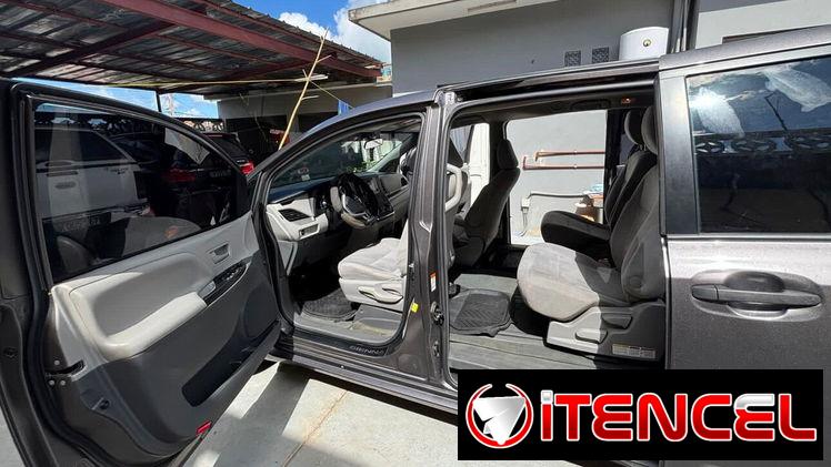Toyota sienna en venta