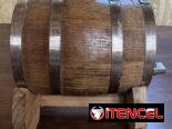Barril para almacenar ron