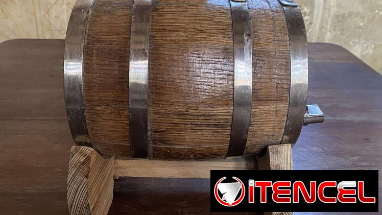 Barril para almacenar ron