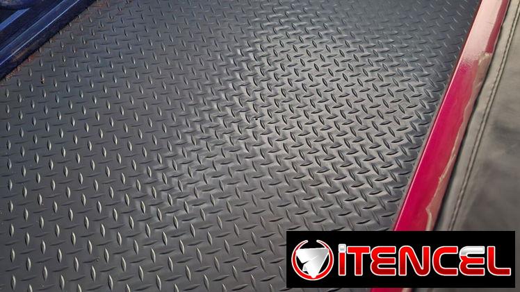 Alfombras o lonas para triciclos mano de obra incluida