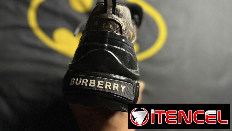 Buberry original 43 1/2