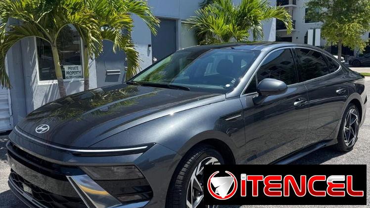 Vendo o negocio, Hyundai sonata, 2024 con 700 millas límite