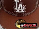 VENTA DE GORRAS, ZAPATOS Y PERFUMES