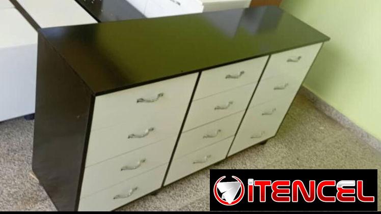 Cómodas de 12 Cajones