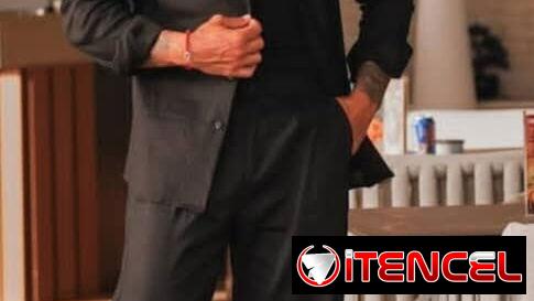 Camisas negra de lino mangas largas  , camisas negras mangas cortas  , pantalón negro de lino , pantalón azul de lino
