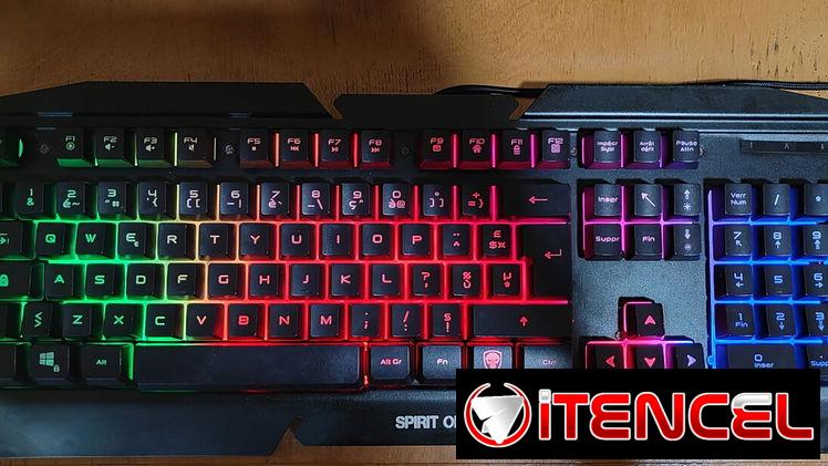 Teclado RGB semi mecánico