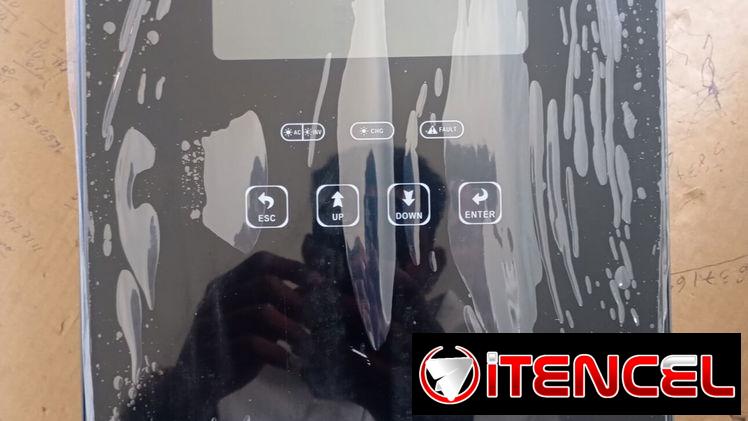 Solo me queda uno disponible para mañana 27/6/26Inversor Solar híbrido de 4000W Marca Sumry (EL NEGRO) Américano-