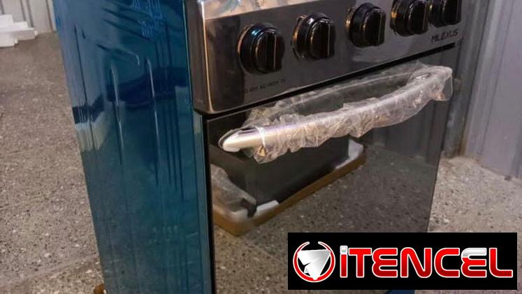 Cocina milexus de hornocon efecto espejo   Trae bandeja ,magneto  195 usd .