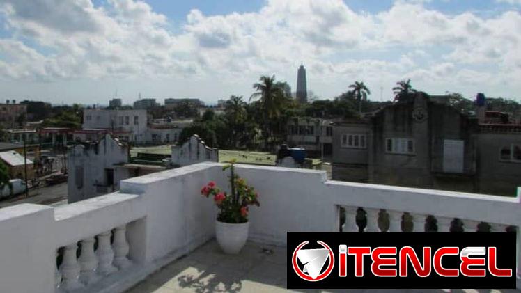🚿Propiedad Horizontal de 3 Habitaciones en el Centro del Vedado REF 1430