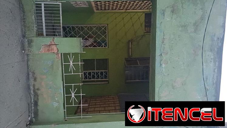 🏠Casa en Venta en la Virgen del Camino!! 📍Está ubicada en Balear entre Leonor Pérez y San Miguel. ⚡️Buena ubicación pa