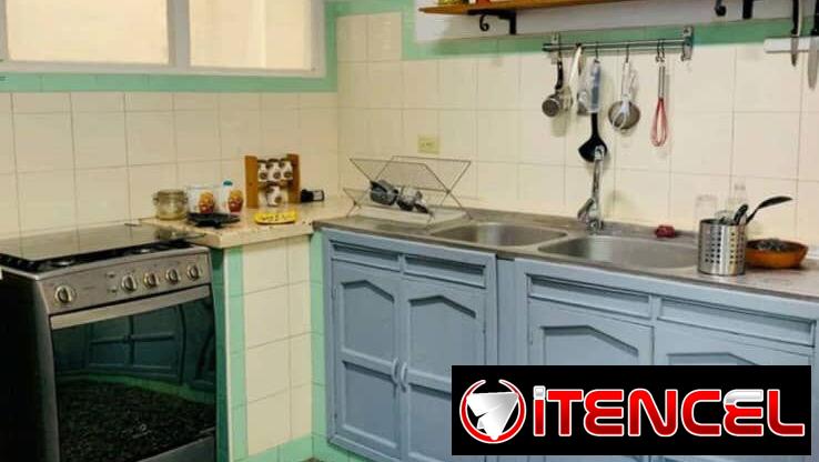 Alquiler de apartamento por tiempo indefinido en Nuevo Vedado – Penthouse con wifi y gimnasio – 600 USD.