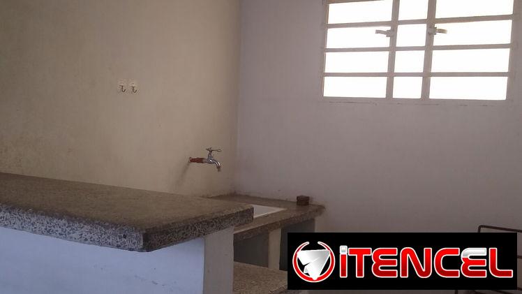 Alquiler apartamento independiente en el sevillano 1 habitación tiempo indefinido.