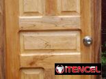 Se venden puertas de madera de muy buena calidad