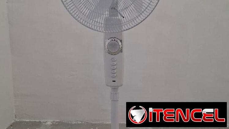 Ventilador recargable de pedestal milexus