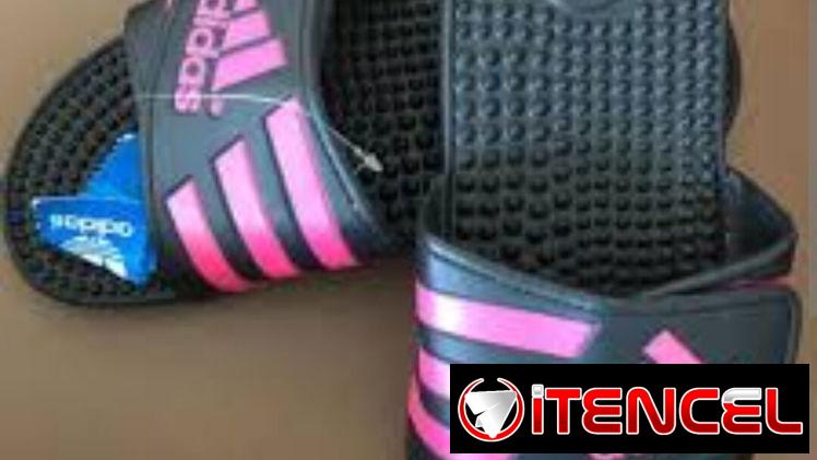 Chancletas Adidas originales