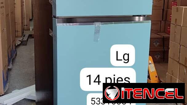 Refrigerador LG de 14 pies color menta arcilla