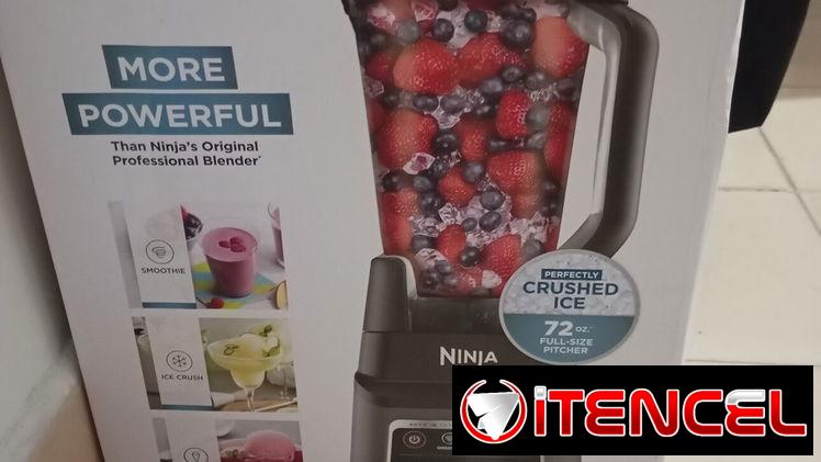 Vendo batidora ninja 1400w nueva 150 USD vendo batidora ninja de uso en 60 USD batidora profesional