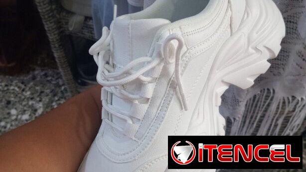Tenis blancos