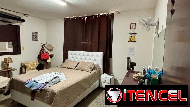 OPORTUNIDAD EN ALTAHABANA: CASA INDEPENDIENTE CON 5 HABITACIONES!!!