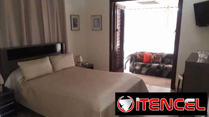 Cómoda casa de renta en el Vedado.
