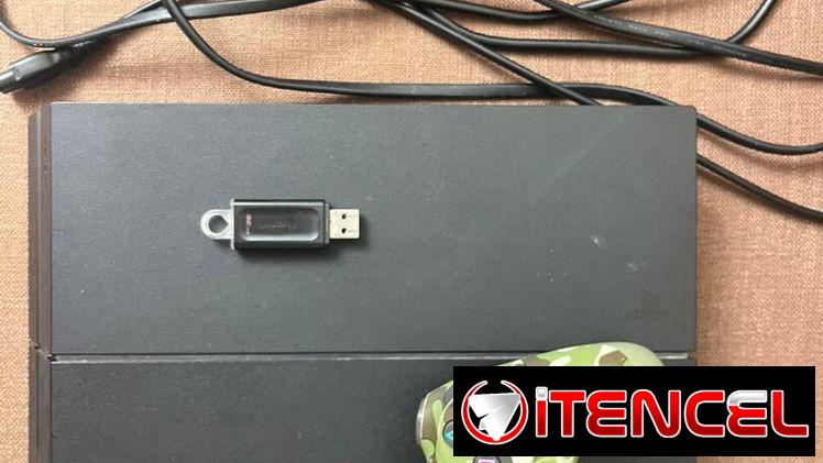 PS4 fat de 500 GB pirateado 1 mando