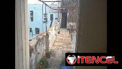 Vendo Usufructo Gratuito en La Habana Vieja en 3000 USD (Súper Céntrico).