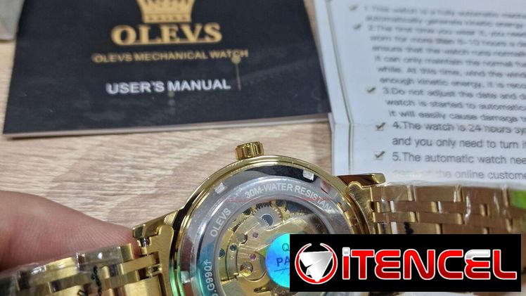 Reloj automático dorado para hombre OLEV en caja – Nuevo