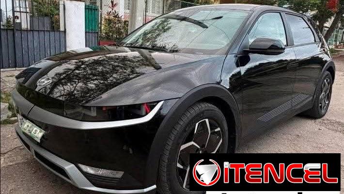 Hyundai IONIQ 5  2023 es un SUV eléctrico, Con más de 450 km de autonomía.