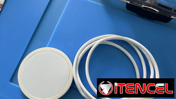 Cargador magnético MagSafe muy bueno de excelente calidad! Cuidé su puerto de carga y hágalo con más facilidad!!