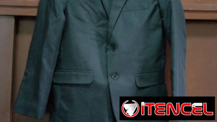 Se vende traje completo nuevo para joven