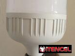 Si está interesado en iluminar bien su casa, bombillo de luz blanca led de 50W a 3500 pesos.