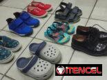 Zapatos, crocs, chancleta, tenis, alpargata niño