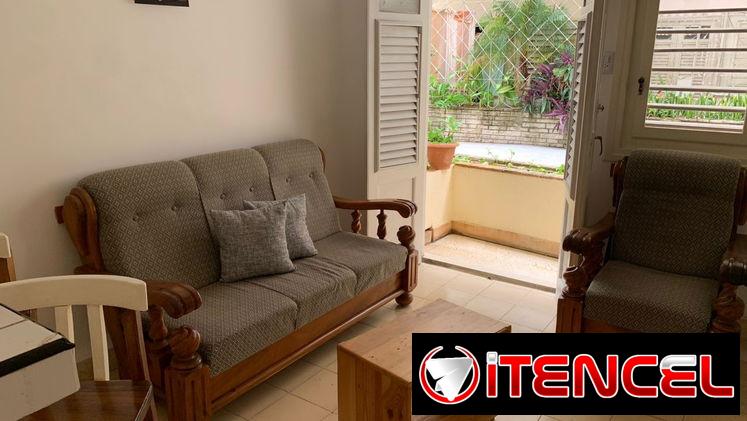 Comodidad, paz y privacidad en el Vedado capitalino.