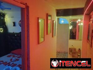 b21ad414707ce29c19650a1e3e79d25bb90b497c6c6bbdeb9dbbd07b889fdd78