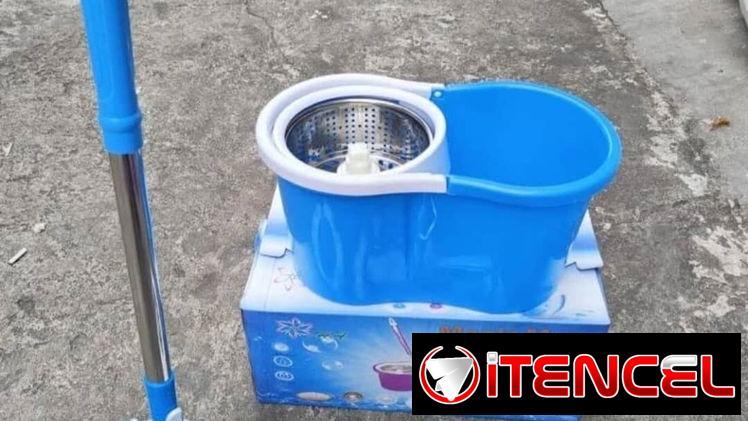 Fregonas o Trapeador Moderno (uh)