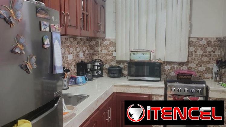 🏠 Apartamento en Marianao – A una cuadra de 100 y 51