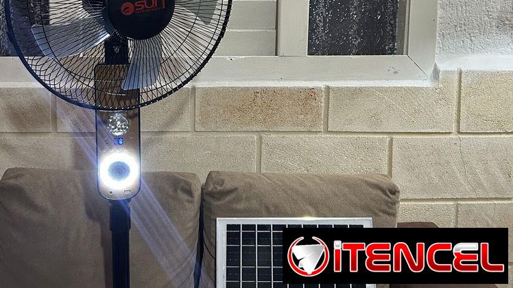 Ventilador Solar de Pie de 16″ (6 Velocidades y Extras)