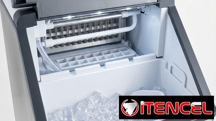 Máquina para Fabricar hielo de 30kg marca premier de acero inoxidable Precio $680 Transporte Incluido